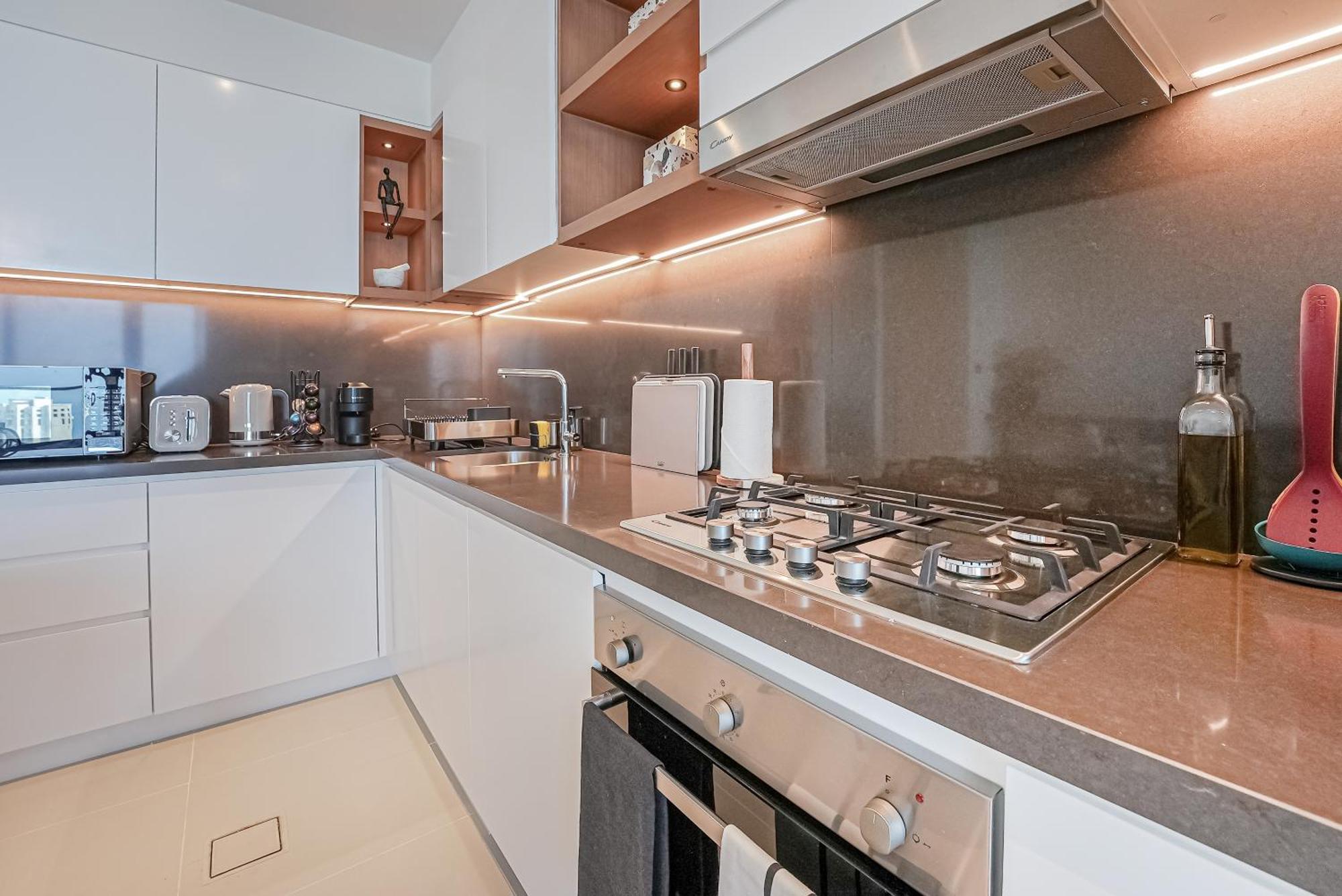 Modern 2Br High Floor Haven In Vida Dubai Marina Apartment Ngoại thất bức ảnh